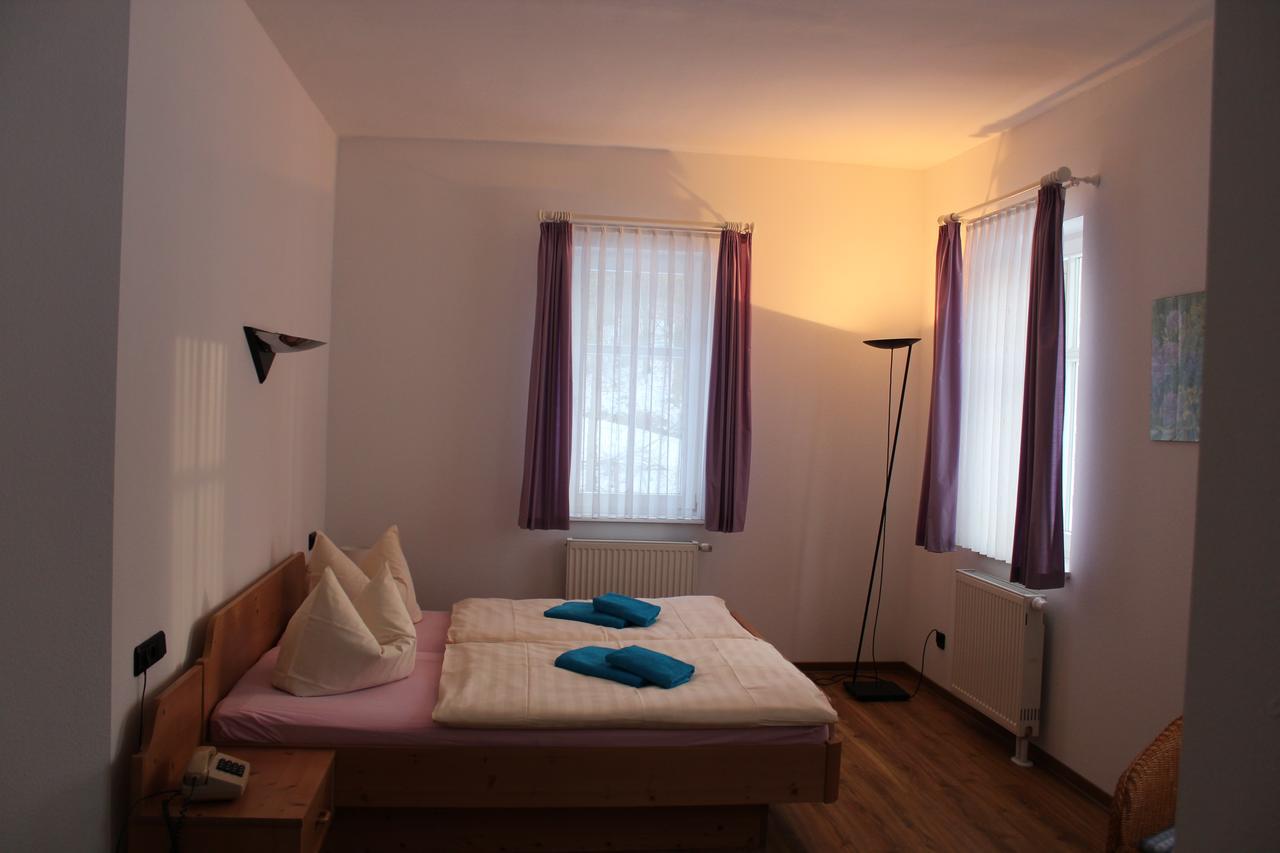 Hotel Waldhaus Romhild Luaran gambar